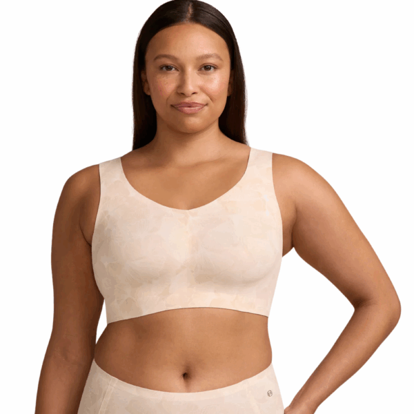 Evelyn & Bobbie Defy Bra